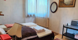 Mókus járta erkély a város szívében! 11. kerület, téglaépítésű emeleti, 71 nm.