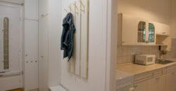 Belvárosi ritkaság: teraszról a kertbe – 2 szoba + hall a IX. kerületben!