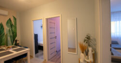 Eladó TELJES KÖRŰEN felújított, erkélyes panel lakás Budapesten a XIII. kerületben, Angyalföldön!