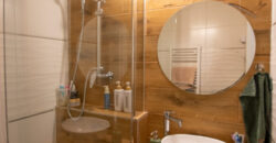 Eladó TELJES KÖRŰEN felújított, erkélyes panel lakás Budapesten a XIII. kerületben, Angyalföldön!